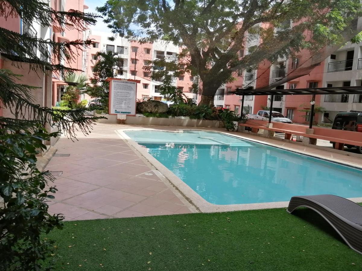 Condo Azur Suites E507 Near Airport, Netflix, Stylish, Cozy With Swimming Pool Lapu-Lapu City Exteriör bild