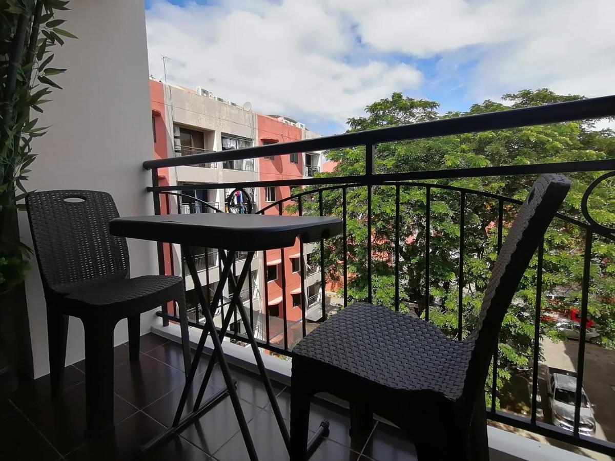 Condo Azur Suites E507 Near Airport, Netflix, Stylish, Cozy With Swimming Pool Lapu-Lapu City Exteriör bild